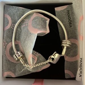 NEW Pandora bracelet w charms